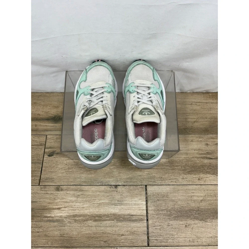 Adidas‎ Falcon Sneakers Lightweight Athletic Shoes Women's size 7